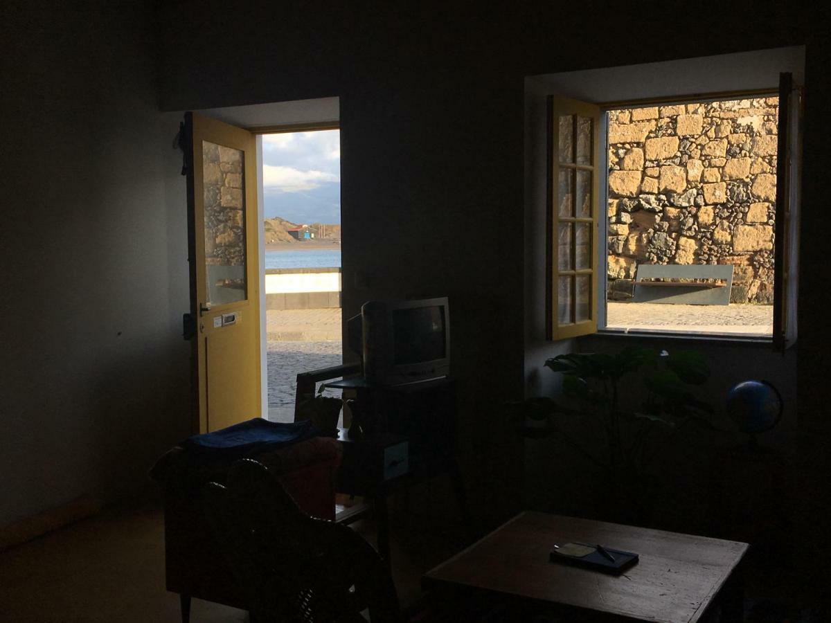 Casinha Pim Villa Орта Екстериор снимка